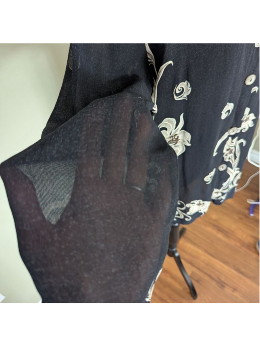 Vintage L’Amadei by D.P. Altomonte Tunic - Black/Beige Floral Embroidered L - Picture 5 of 13